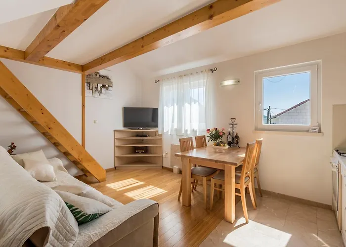 Ferienhaus Loza - Moja Stina Seoca