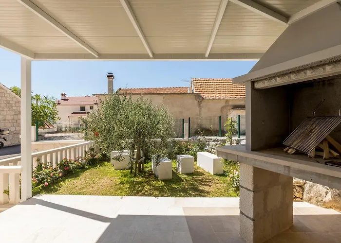 Ferienhaus Loza - Moja Stina